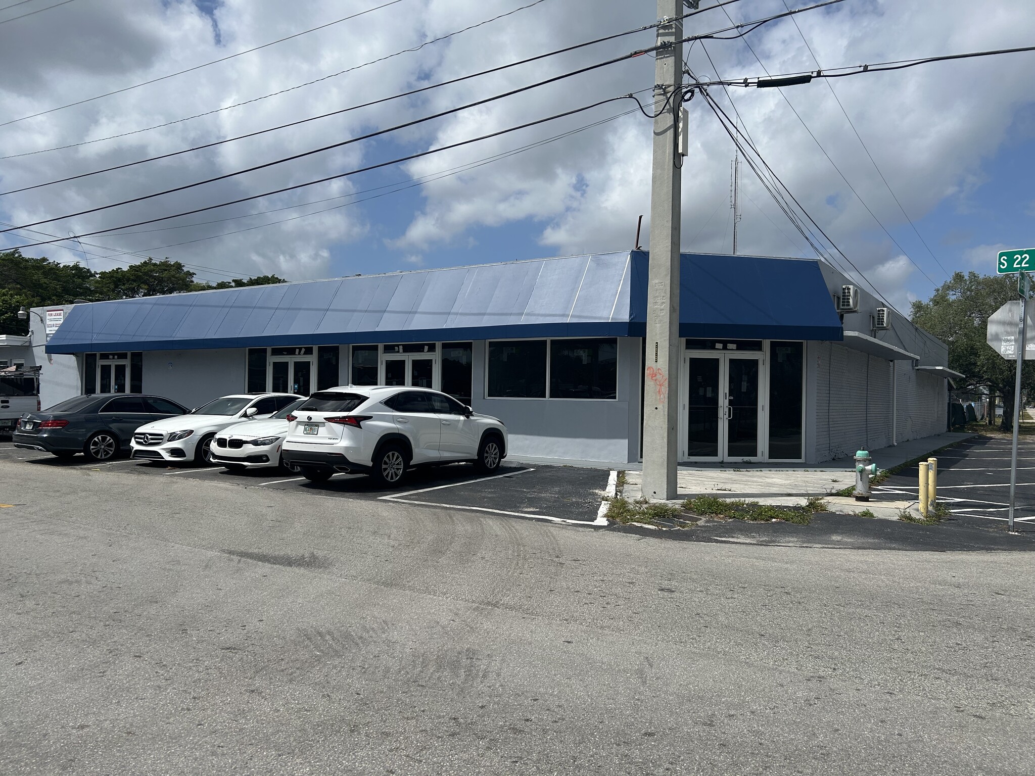 1696 S 22nd Ave, Hollywood, FL for Rent