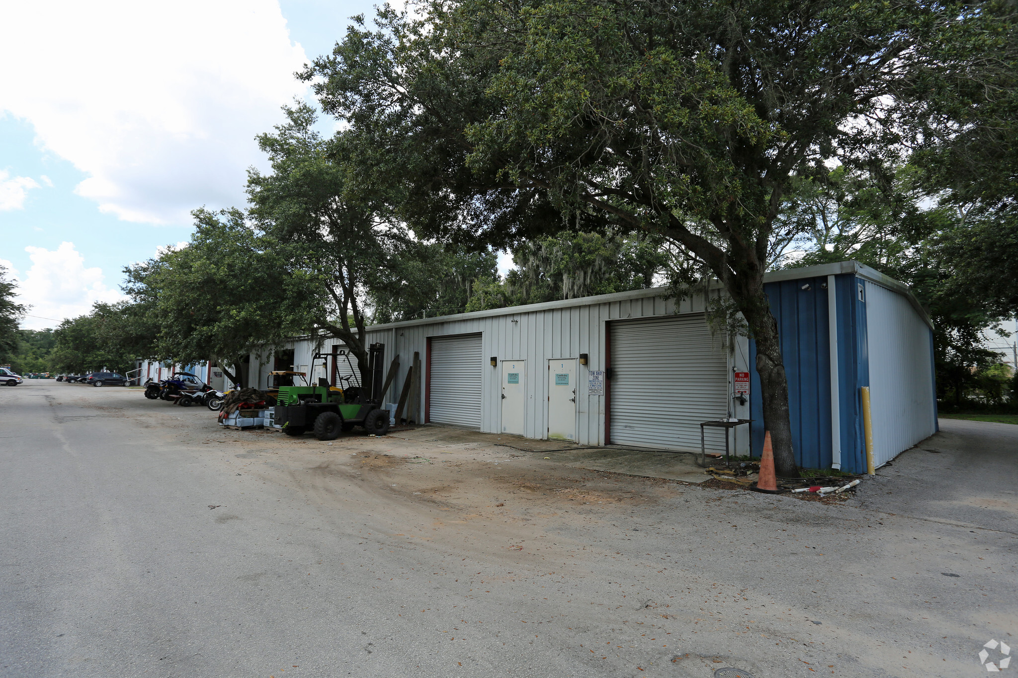 911 S Woodrow Wilson St, Plant City, FL for Rent