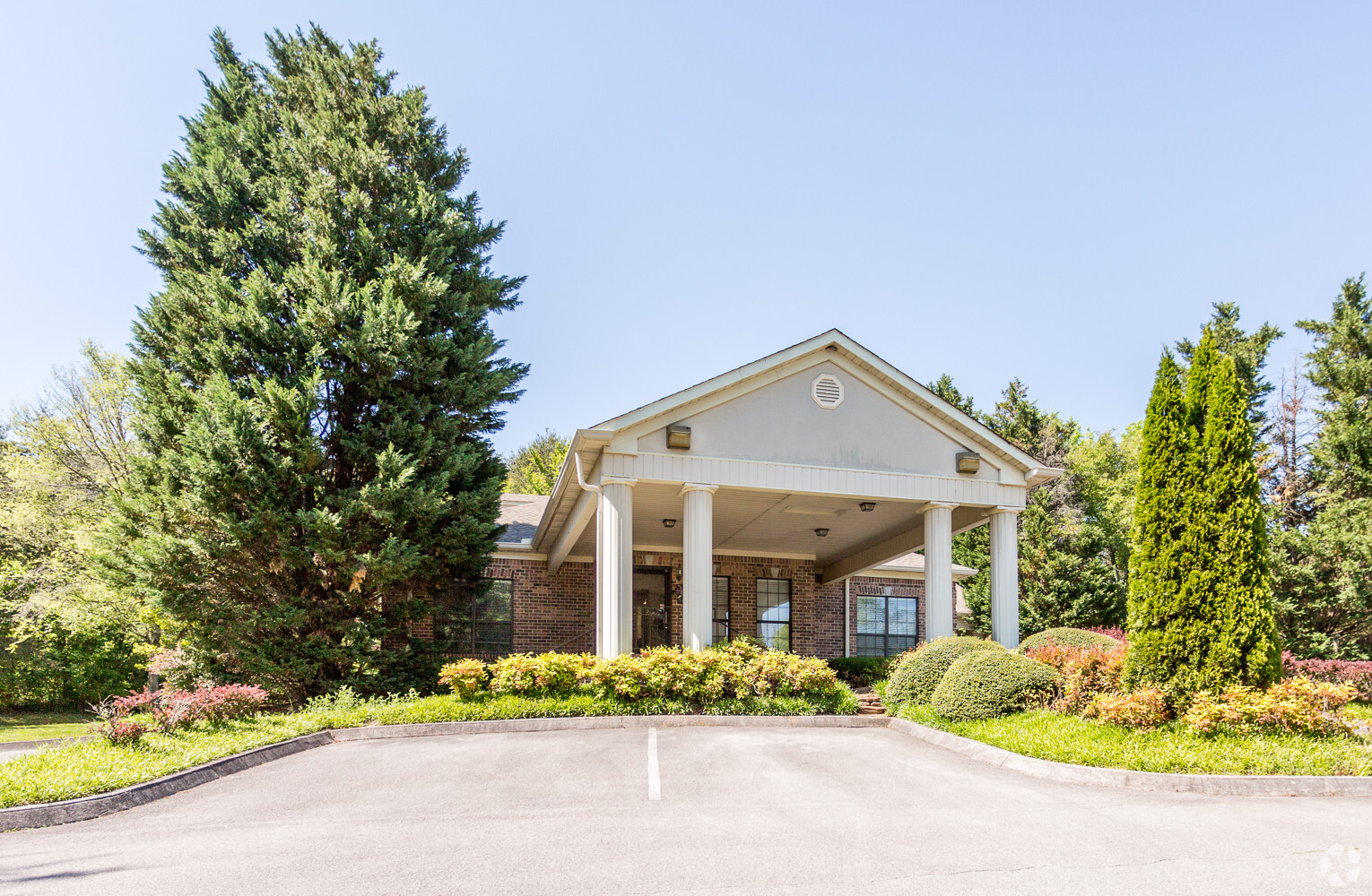 3221 W Governor John Sevier Hwy, Knoxville, TN for Rent