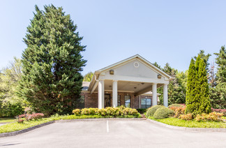 Knoxville, TN Office/Medical - 3221 W Governor John Sevier Hwy