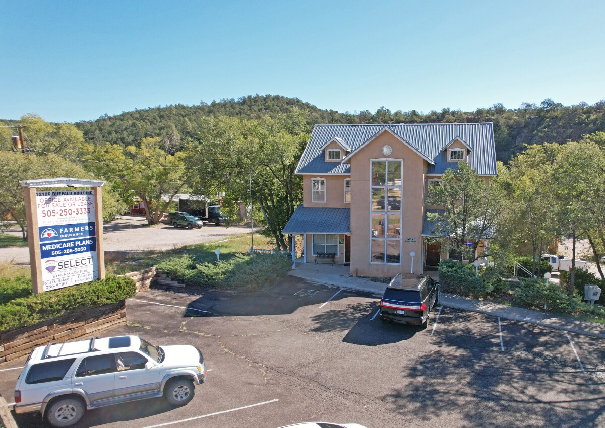 12126 N Hwy 14, Cedar Crest, NM for Sale