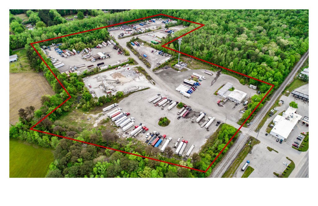 4717 W Military Hwy Chesapeake, VA 23321 Industrial Property for Lease on