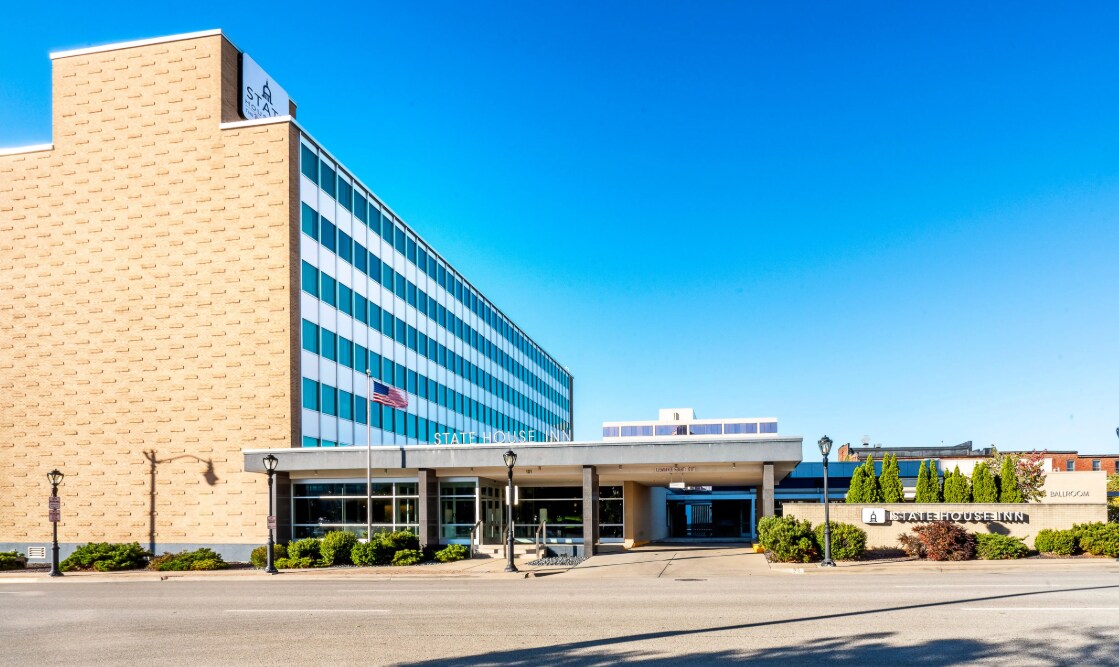 101 E Adams St, Springfield, IL for Sale