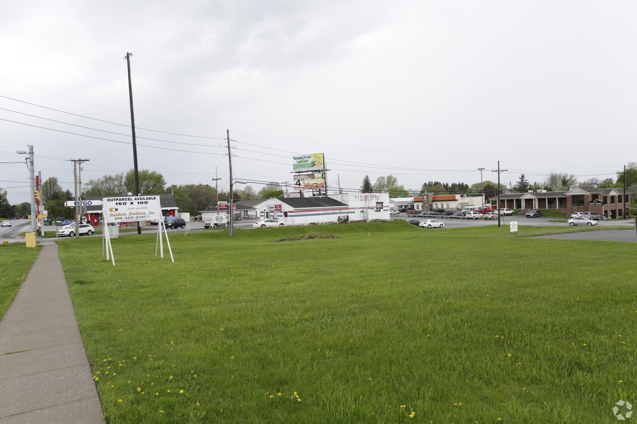 1268 E Grandview Blvd, Erie, PA for Rent