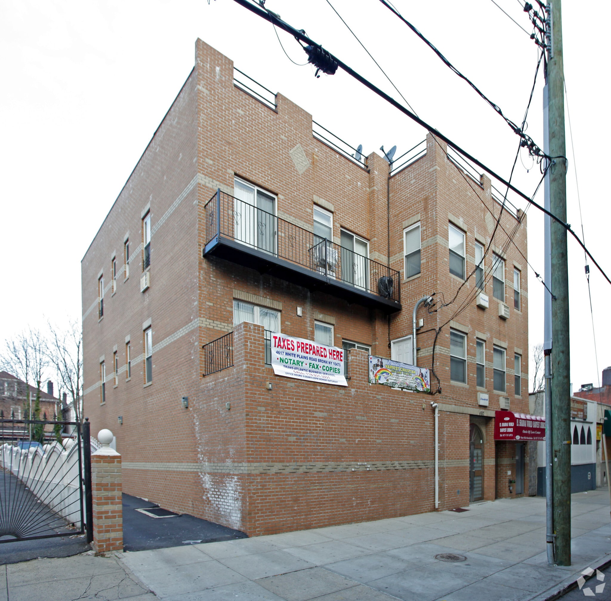4617 White Plains Rd, Bronx, NY for Rent