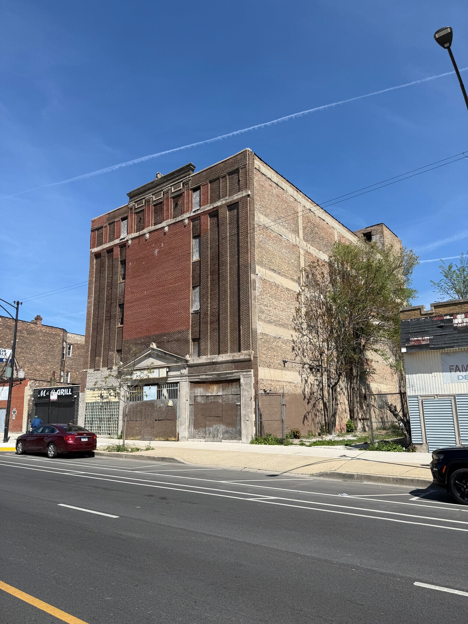 5114 W Madison St, Chicago, IL for Sale