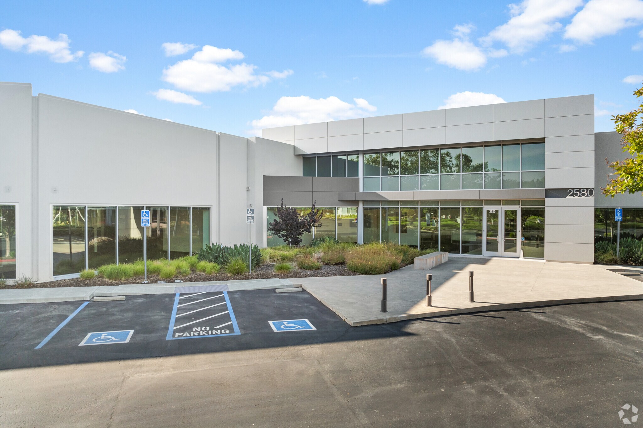2580-2584 Junction Ave, San Jose, CA for Rent