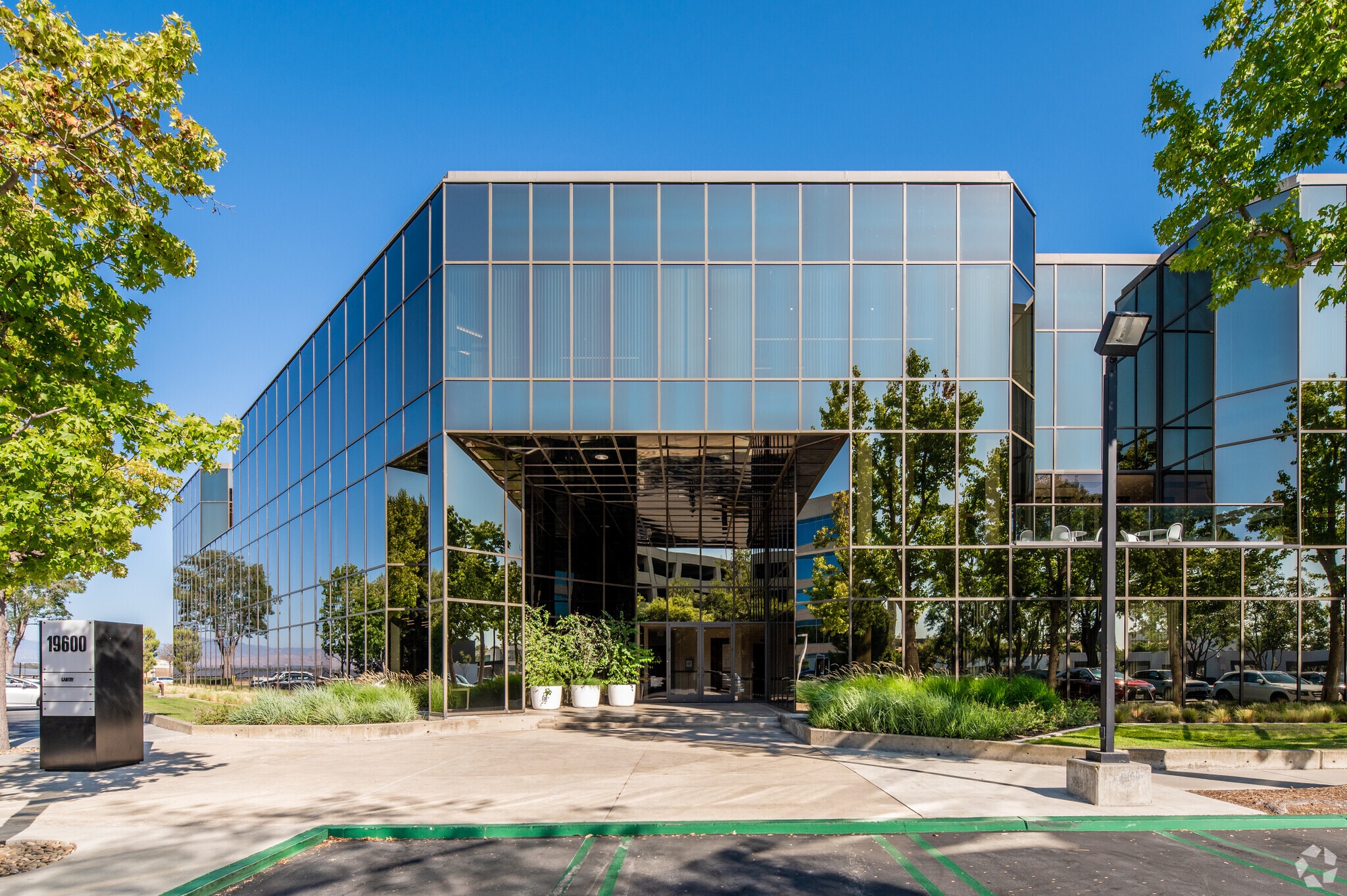 19600 Fairchild, Irvine, CA for Rent