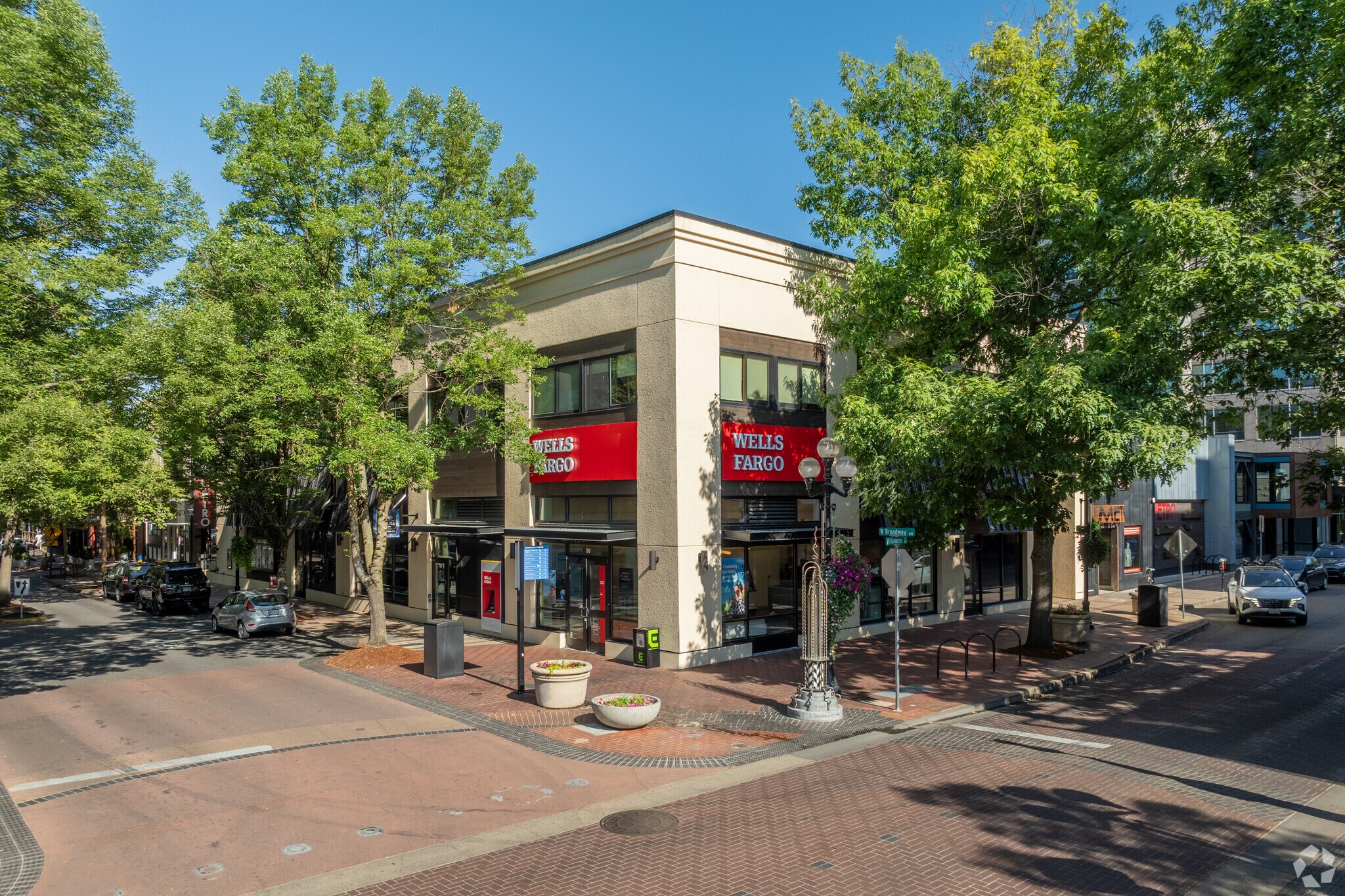 39-51 W Broadway, Eugene, OR for Rent