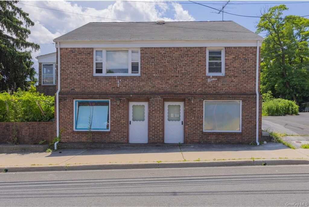 93 E Railroad Ave, West Haverstraw, NY for Sale