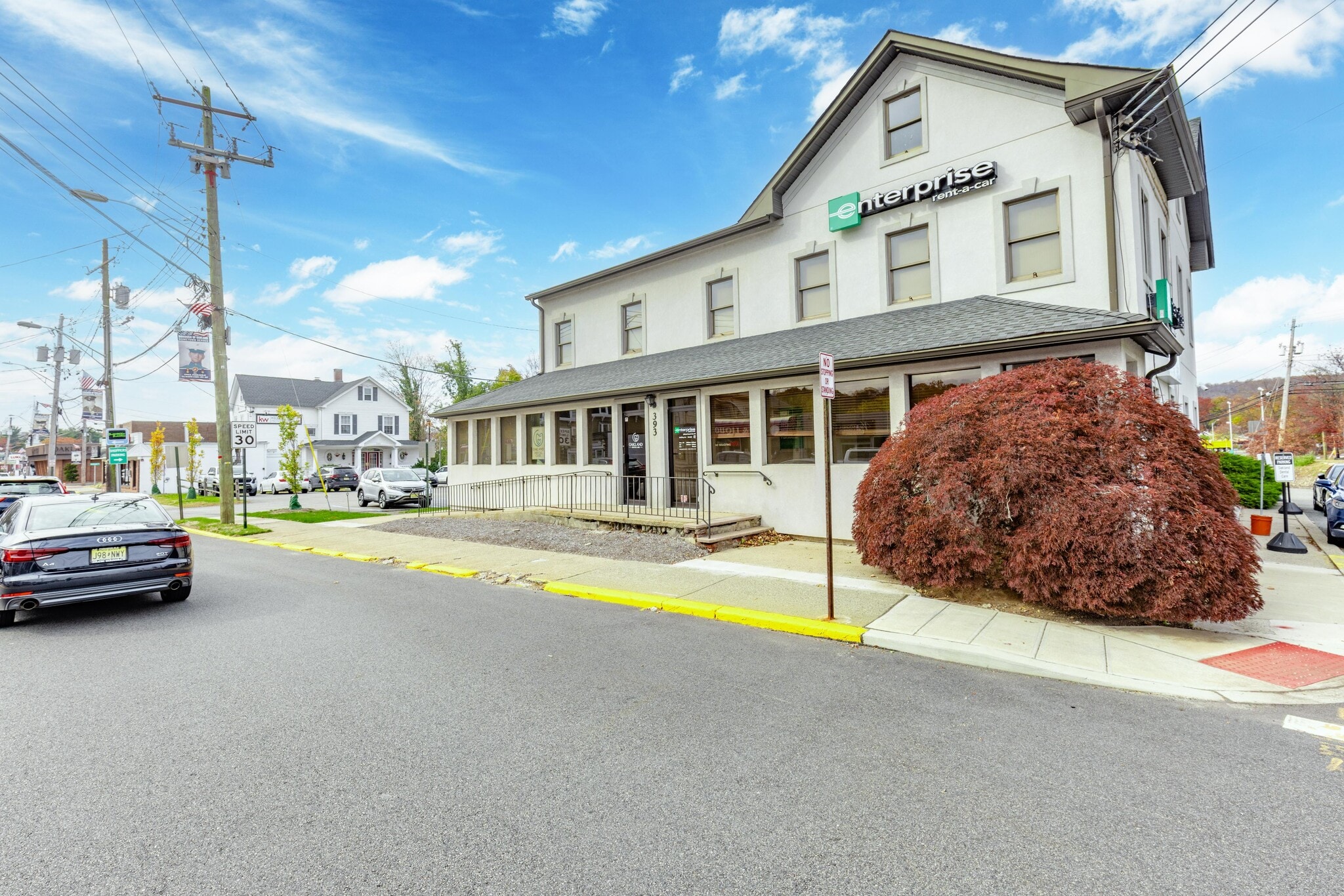 393 Ramapo Valley Rd, Oakland, NJ for Sale