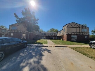 Mexico, MO Apartments - 1221 W Breckenridge Dr