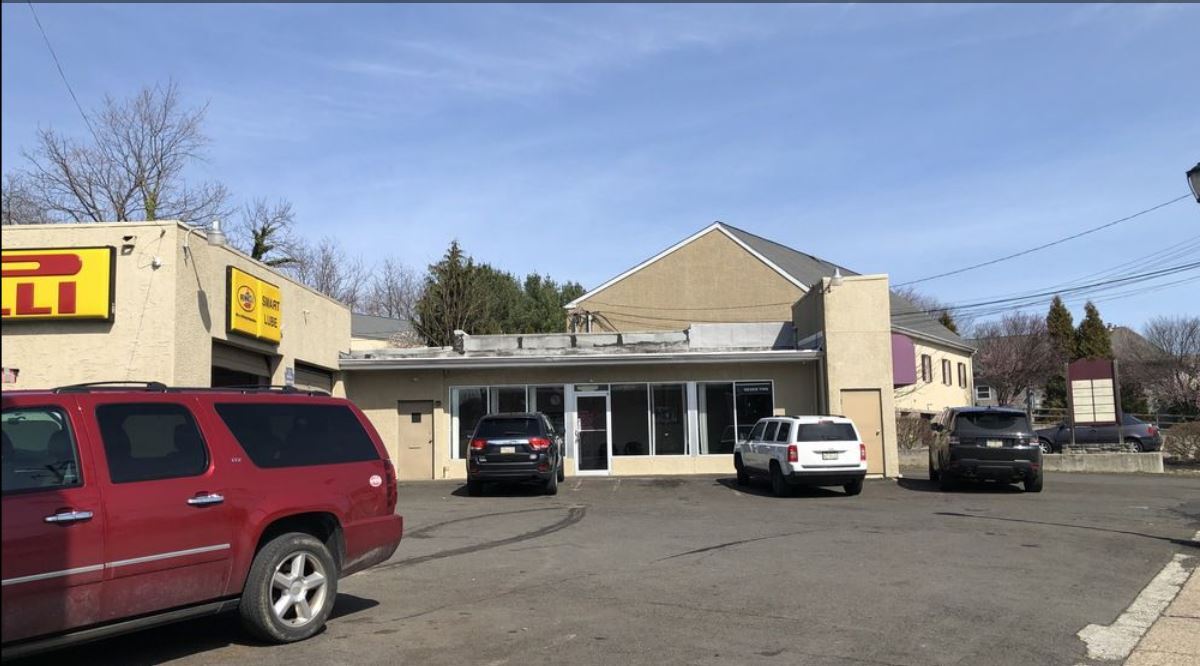 1512 Easton Rd Roslyn, PA 19001 Retail Property for Sale on