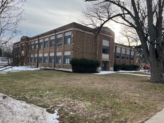 Stockbridge, MI Schools - 305 W Elizabeth St