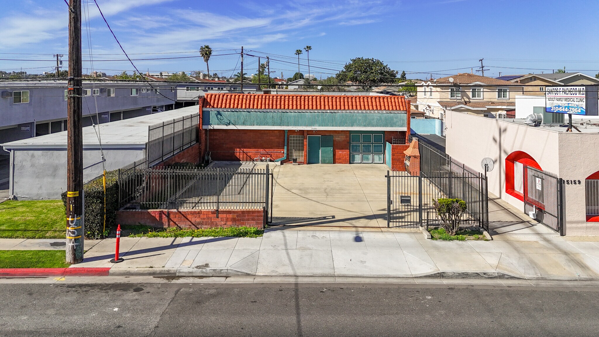 15201 Prairie Ave, Lawndale, CA for Sale