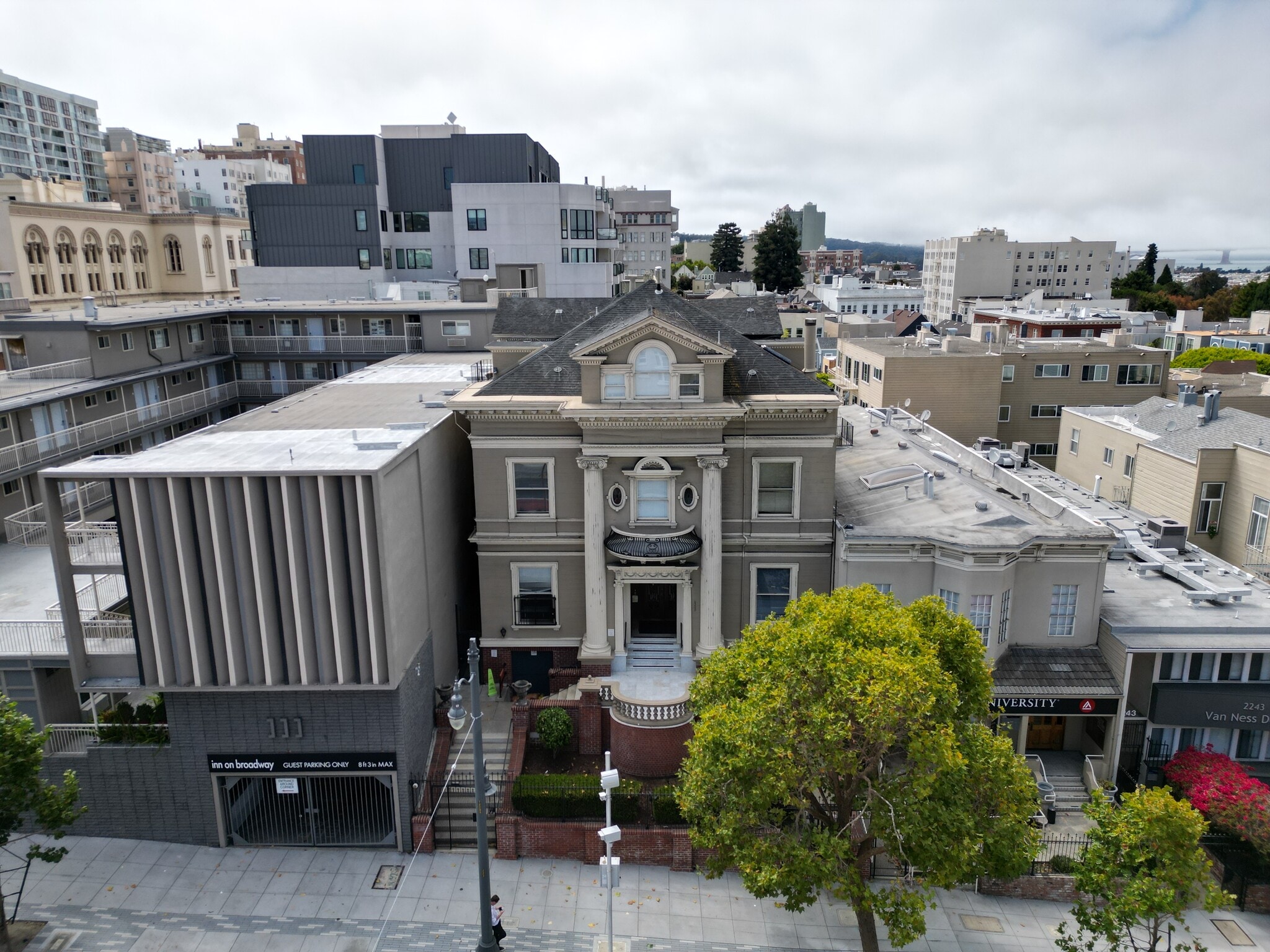 2209 Van Ness Ave, San Francisco, CA for Sale