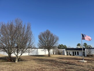 Lincoln, AR Warehouse - 113 W South St