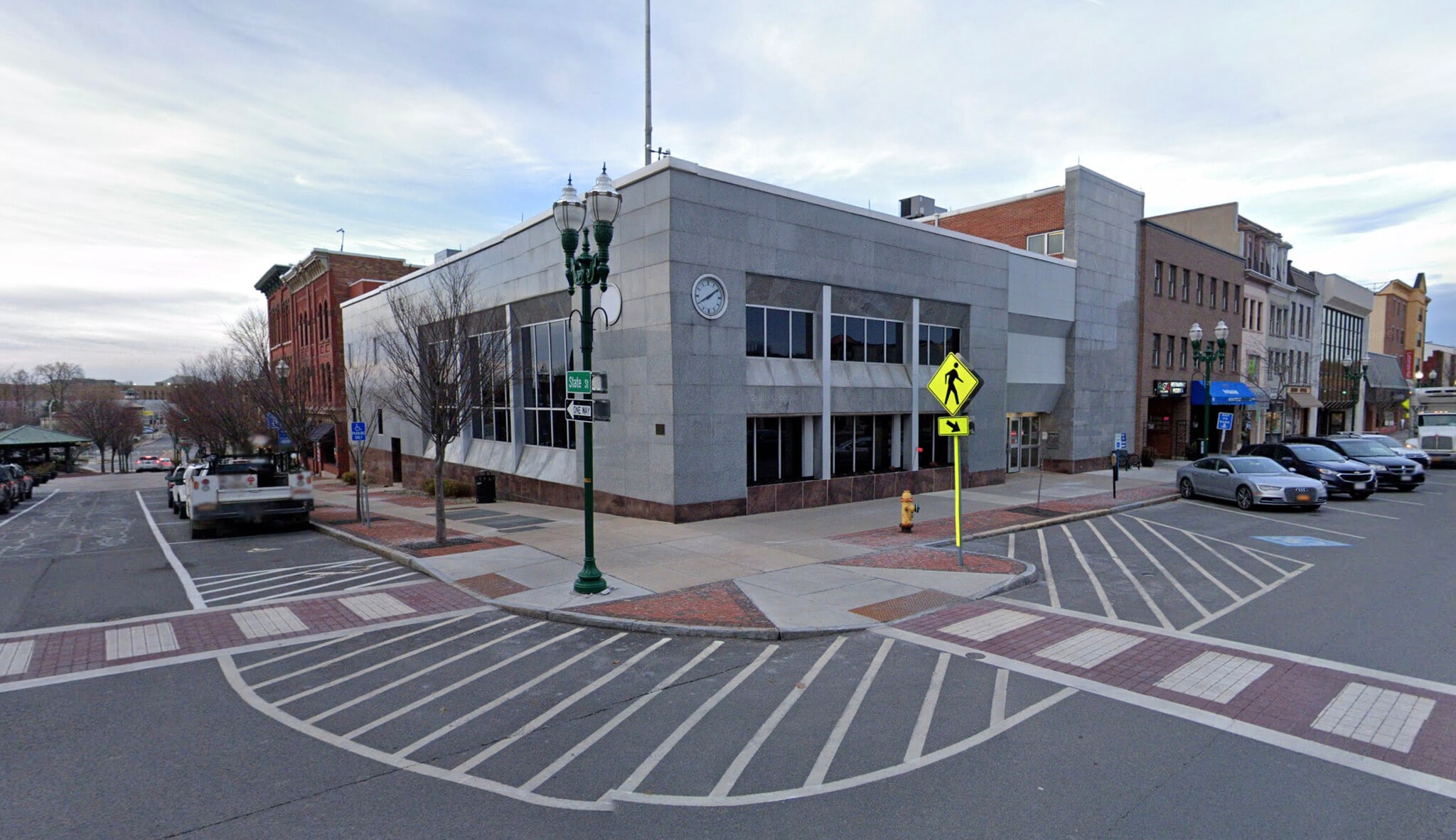 115 Genesee St Auburn, NY 13021 Retail Property for Lease on