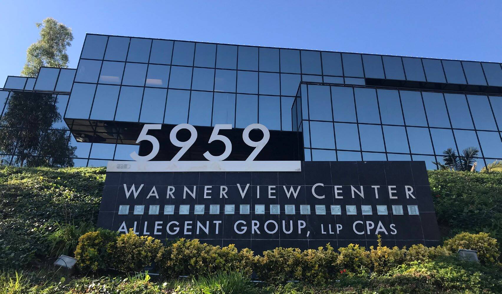 5959 Topanga Canyon Blvd, Woodland Hills, CA for Rent