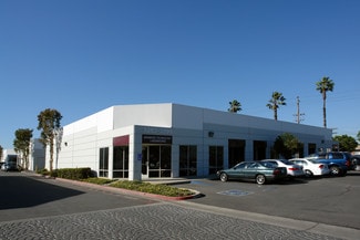 3259-3299 Walnut Ave/1400-1520 E 33rd St