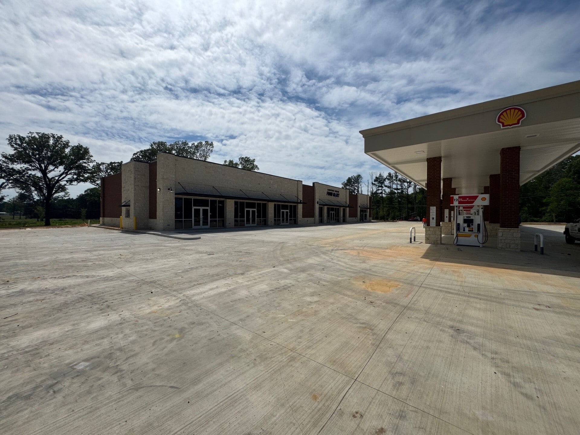 701 Airport rd, Flowood, MS for Rent