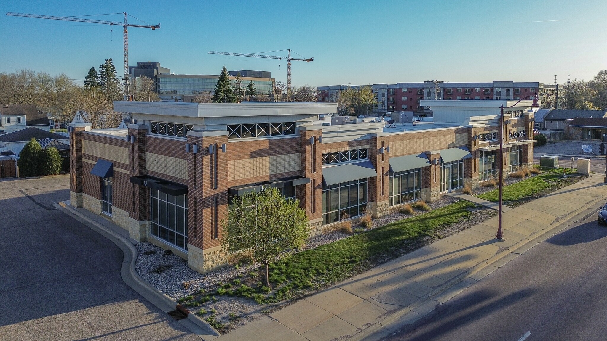 921 Madison Ave, Mankato, MN for Rent