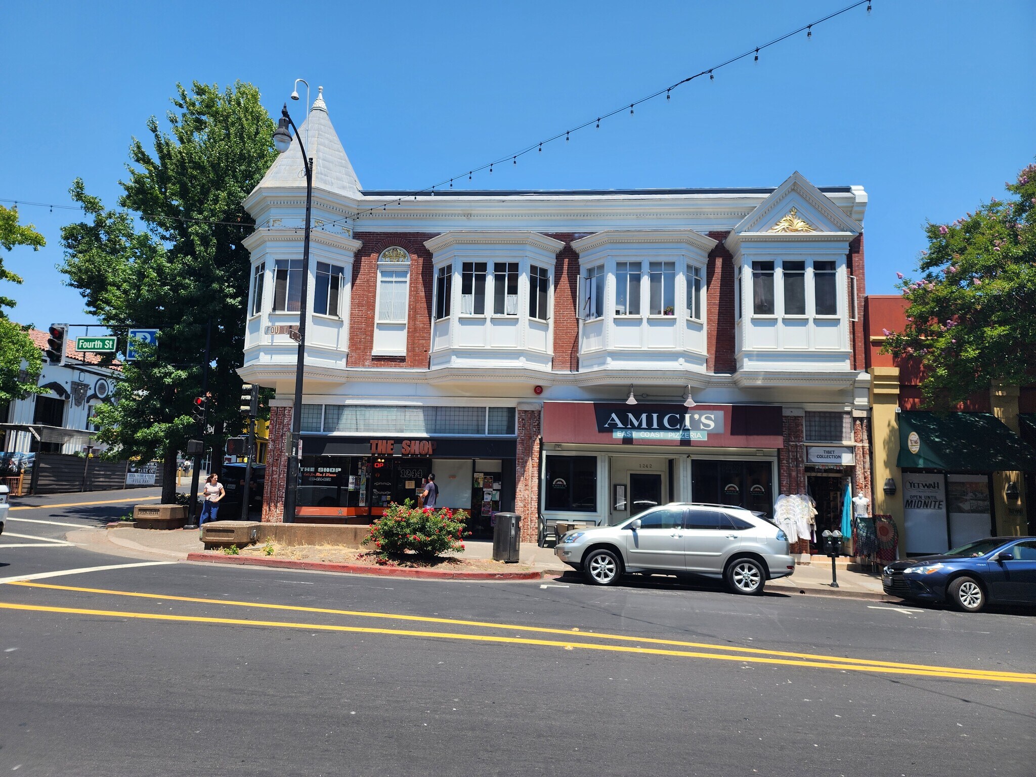 1242 4th St, San Rafael, CA for Sale