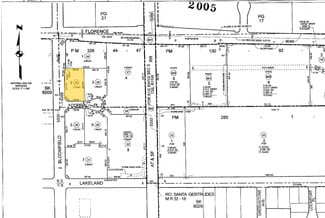 10838 Bloomfield Ave  