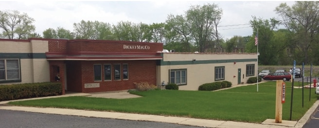 1315 E Main St, St Charles, IL for Sale