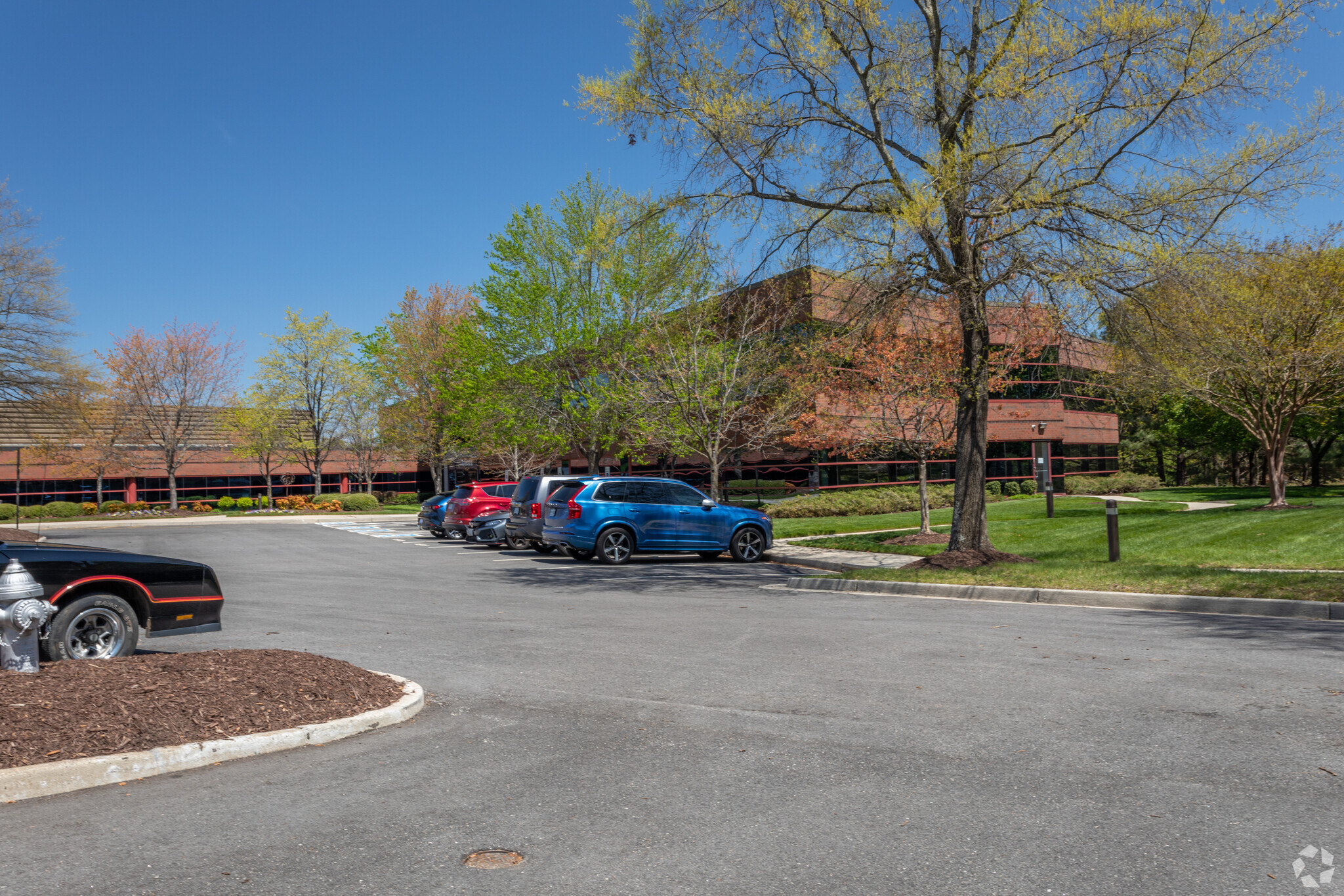 4851 Lake Brook Dr, Glen Allen, VA for Rent