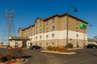 Jenks, OK Hospitality - 150 S Aquarium Dr