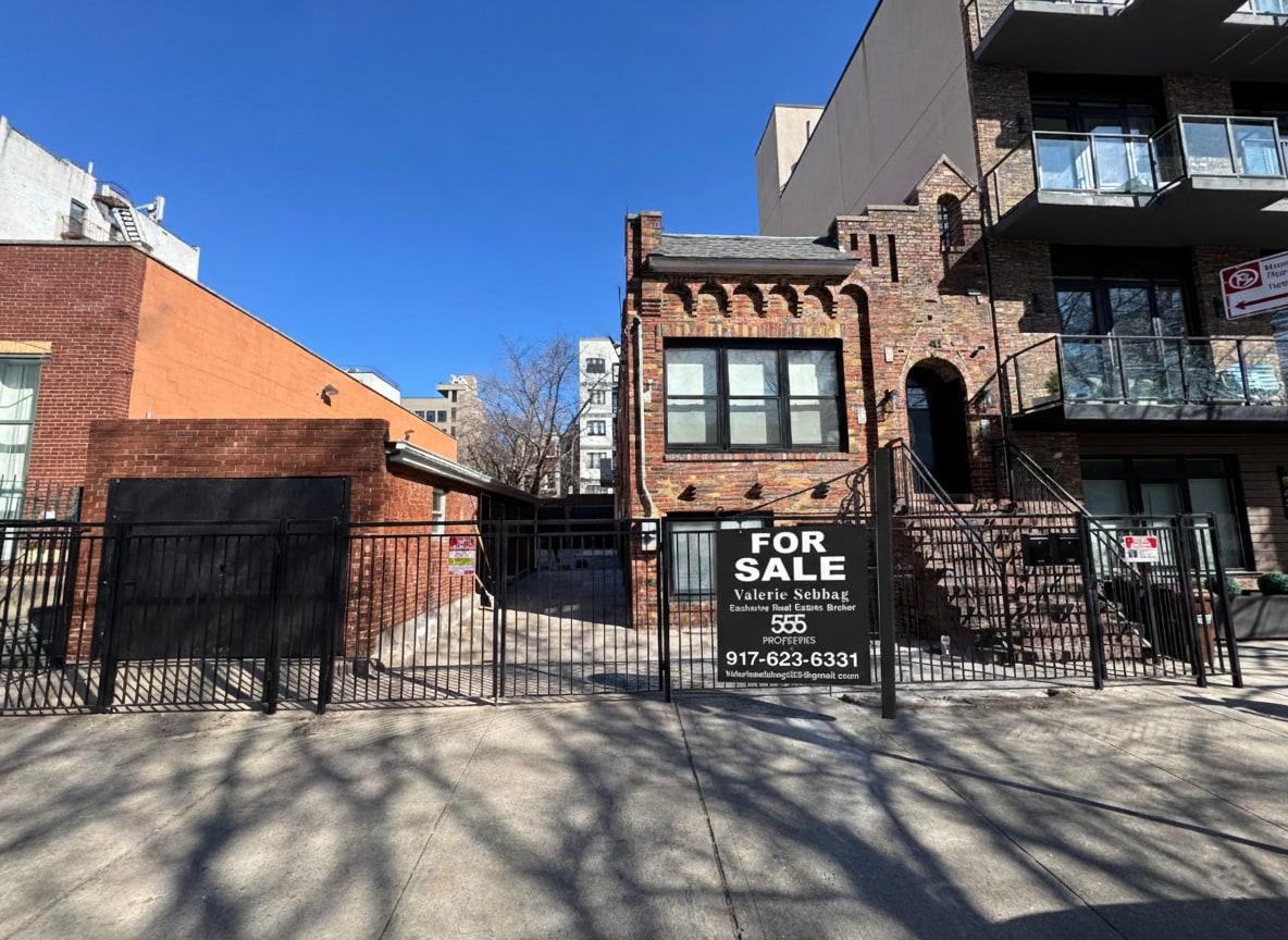417 Maple St, Brooklyn, NY for Sale