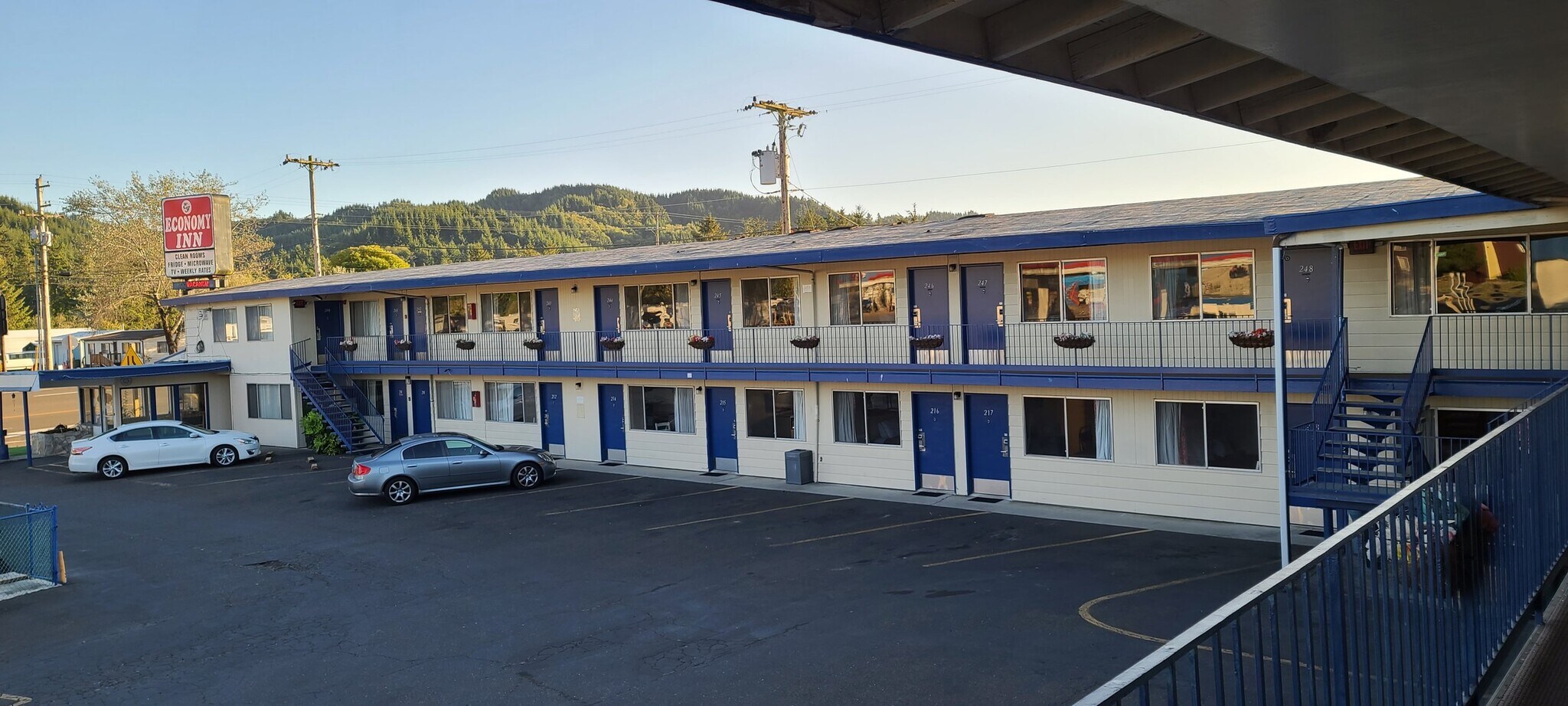 1593 US 101 Hwy, Reedsport, OR for Sale
