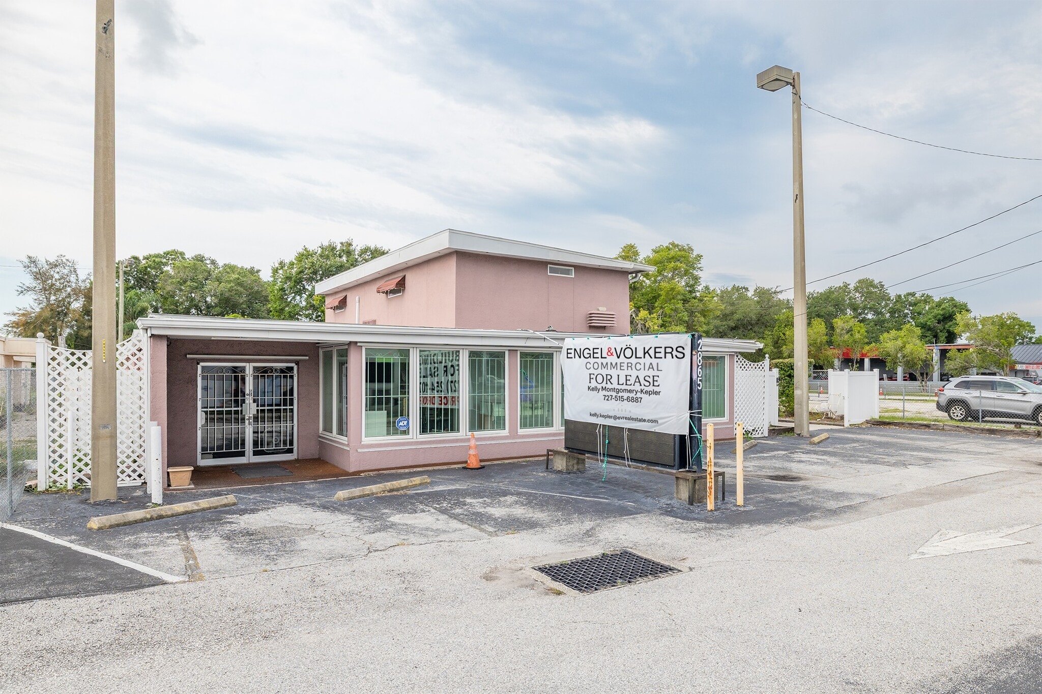2865 E Bay Dr, Largo, FL for Sale