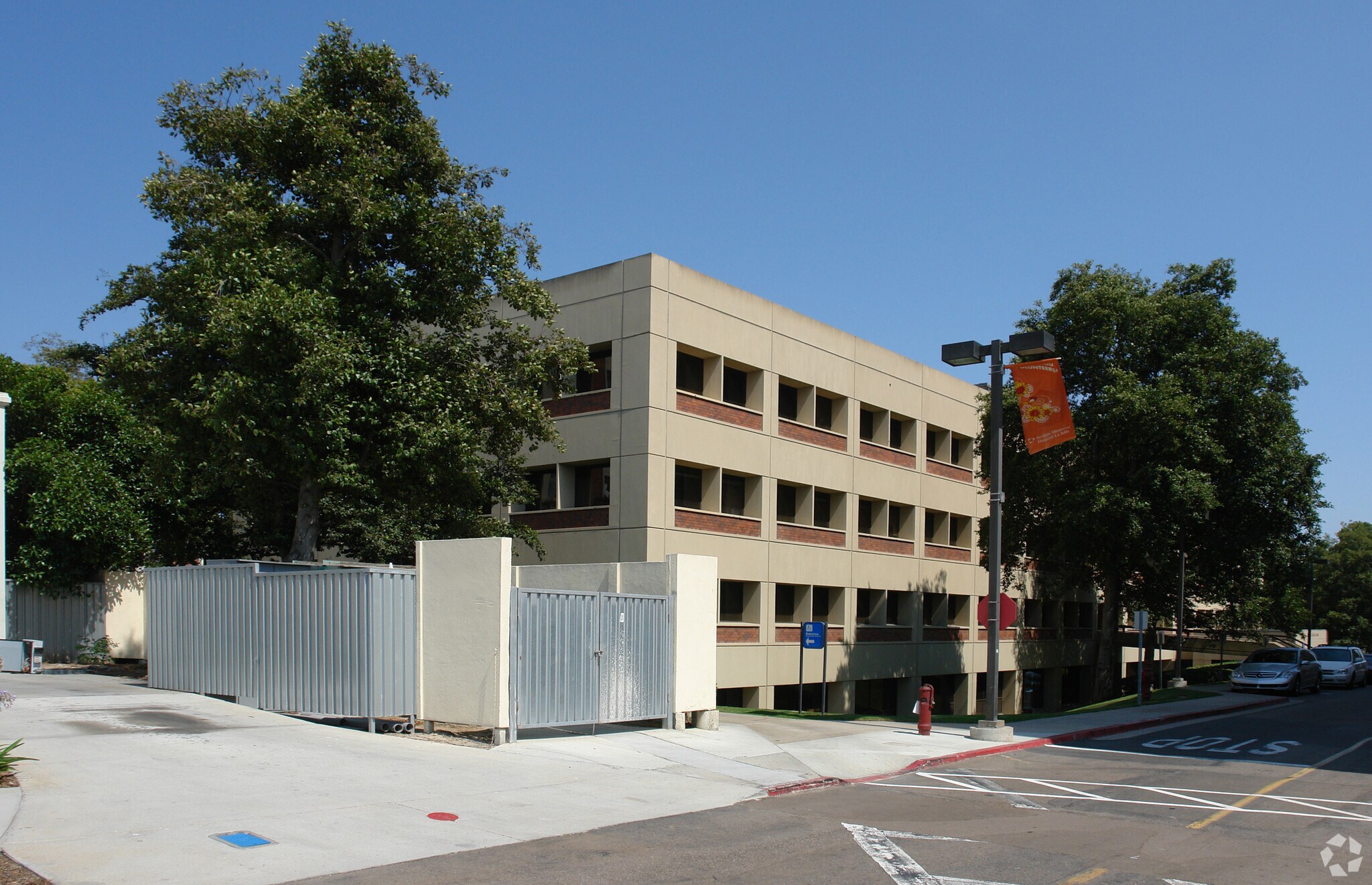 9834 Genesee Ave, La Jolla, CA for Rent