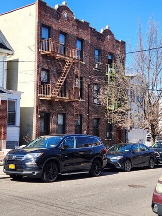 Woodside, NY Apartments - 3946 65th St