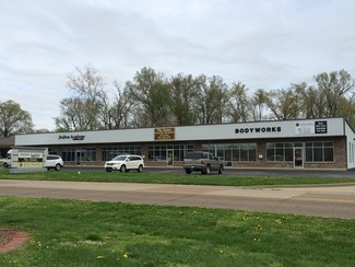 Evansville, IN Storefront Retail/Office - 2100 Maxwell Ave