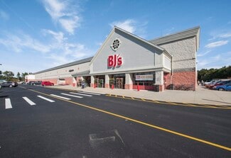 Taunton, MA Retail - 2100 Bay St