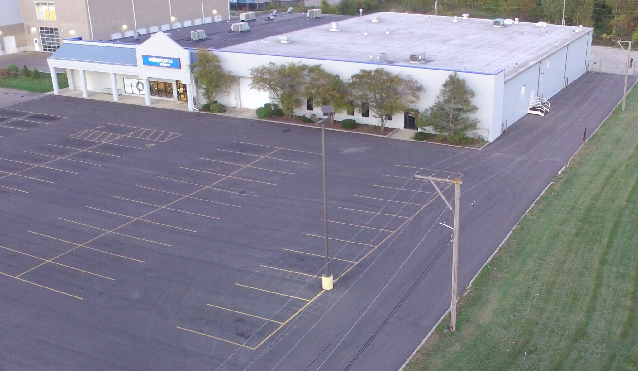 420 Hill Ave, Aurora, IL for Rent