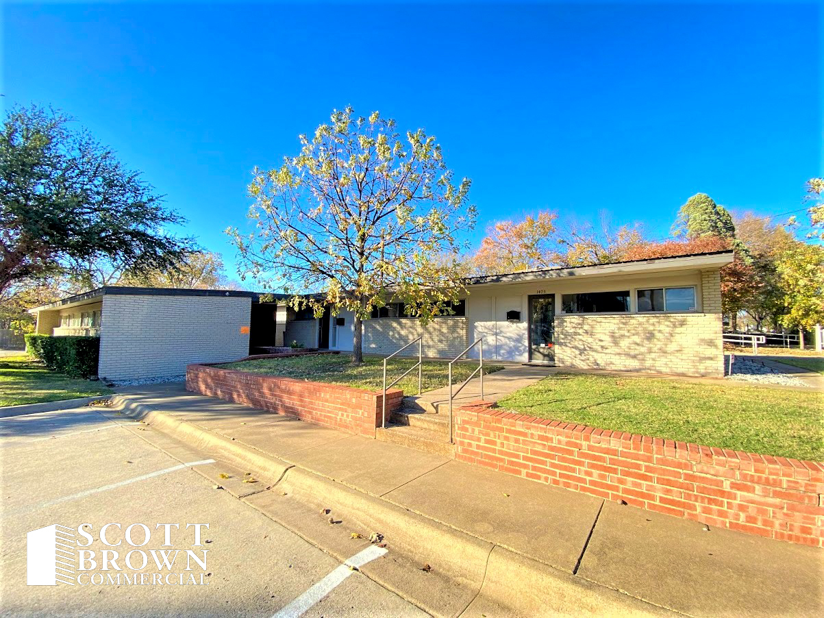 1401-1405 N Elm St, Denton, TX for Rent