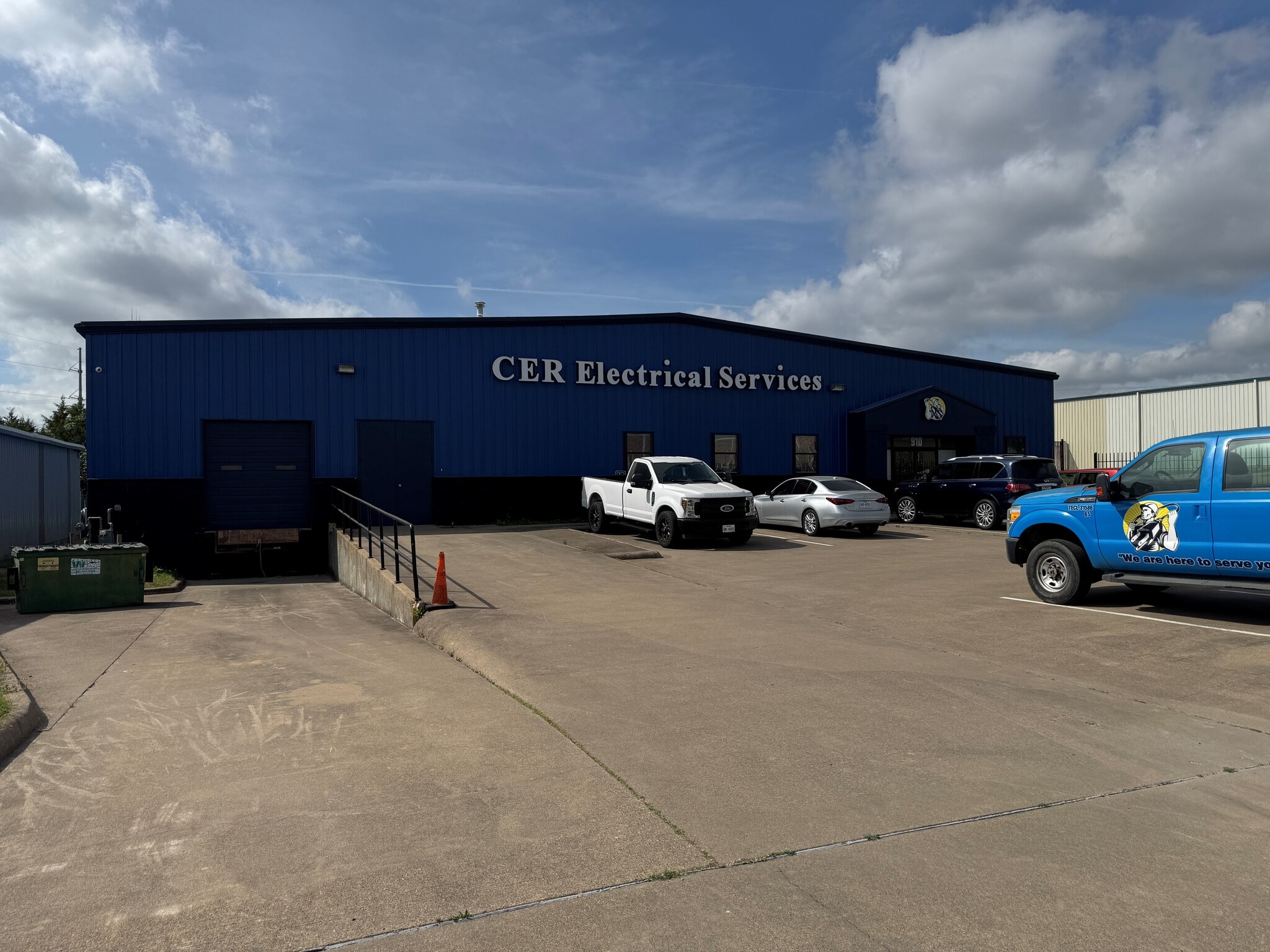 910 KCK Way, Cedar Hill, TX for Sale