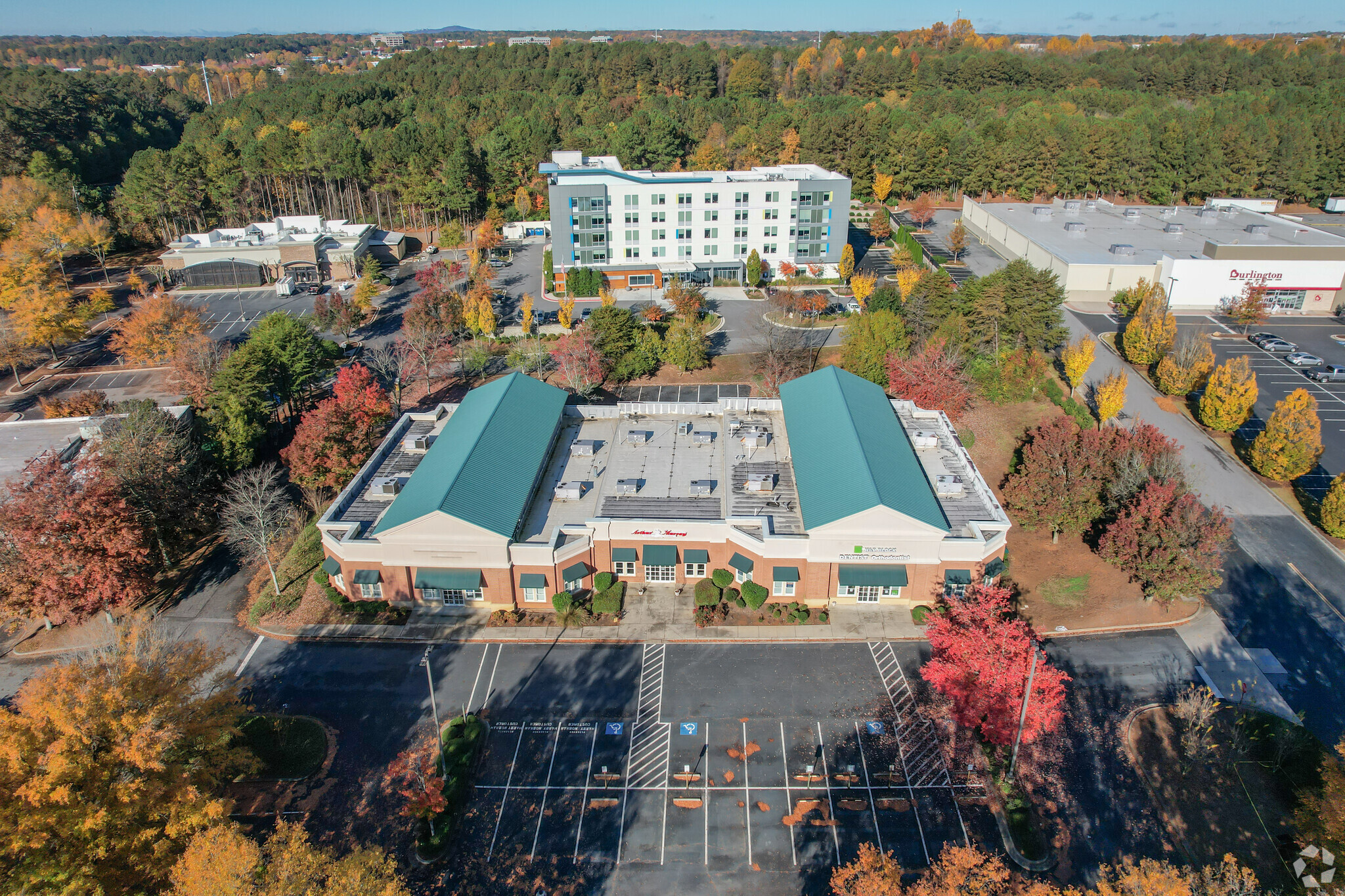 7855 N Point Pky, Alpharetta, GA for Sale