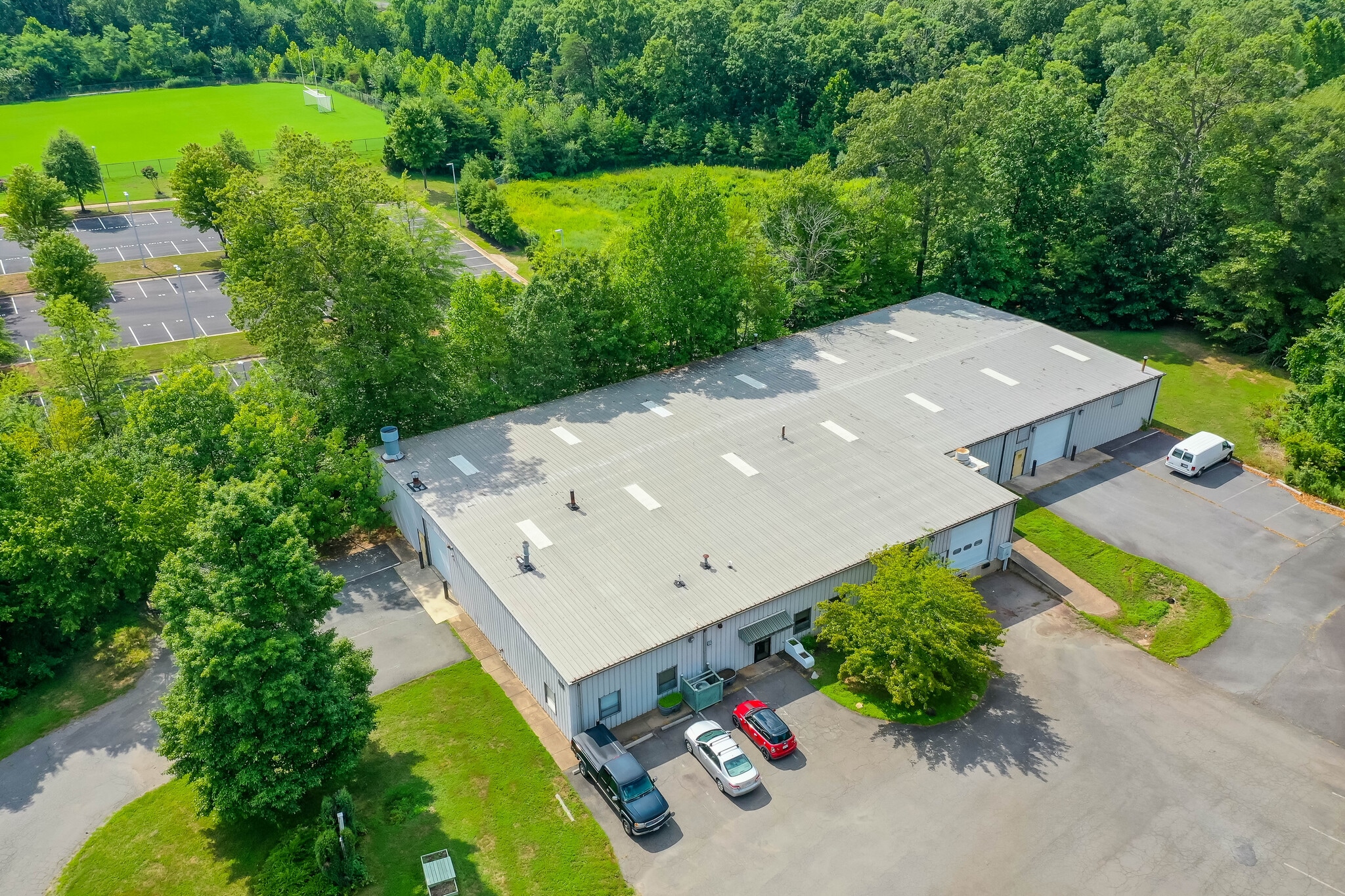 8198 Euclid Ct, Manassas Park, VA for Rent