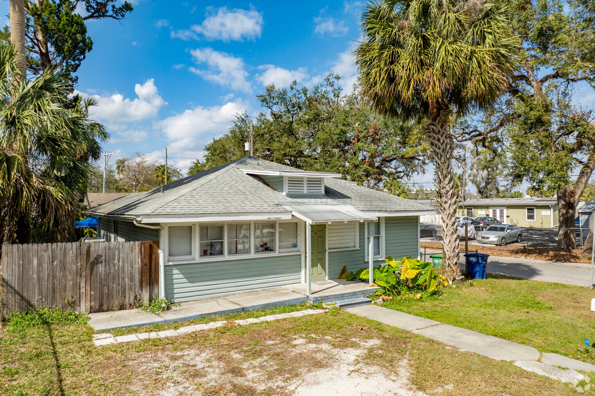 7810 N Van Dyke Plz, Tampa, FL for Sale