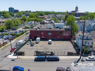 Passaic, NJ Industrial - 19-37 Delaware Ave