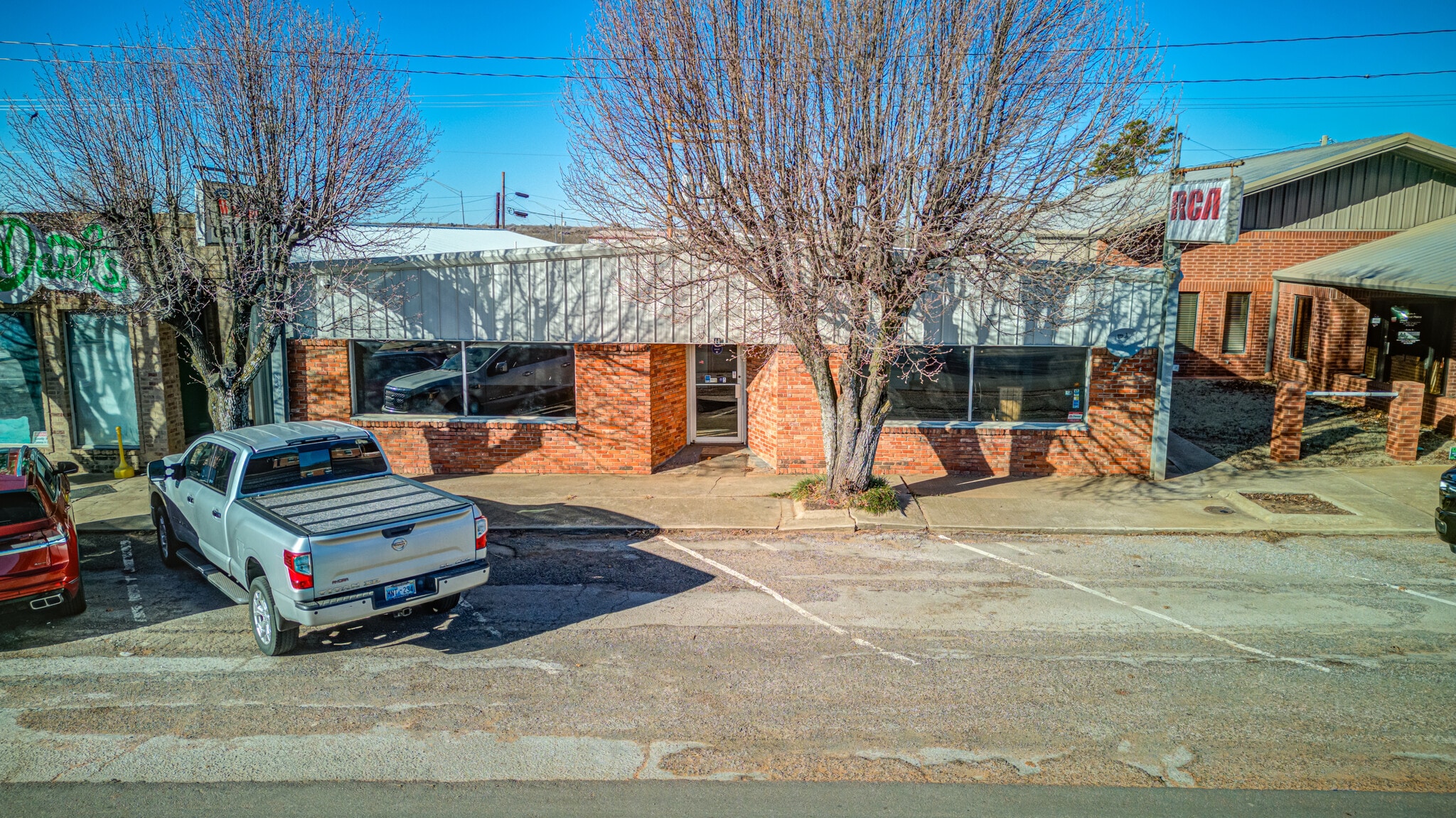 211 N Main Ave, Blanchard, OK for Sale