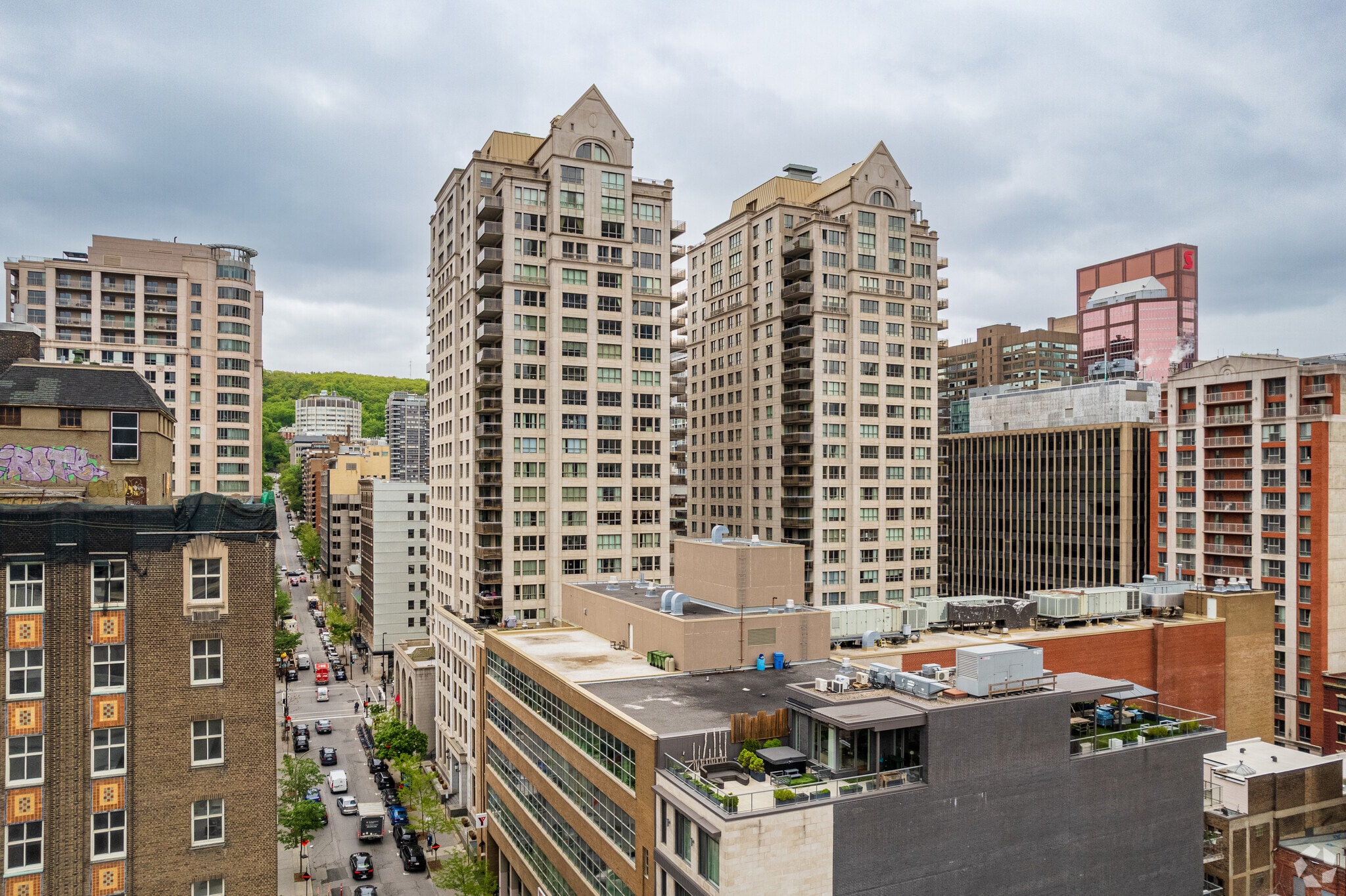 1200 Boul De Maisonneuve O, Montréal, QC for Sale