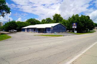 Chandler, OK Freestanding - 106 W 3rd St