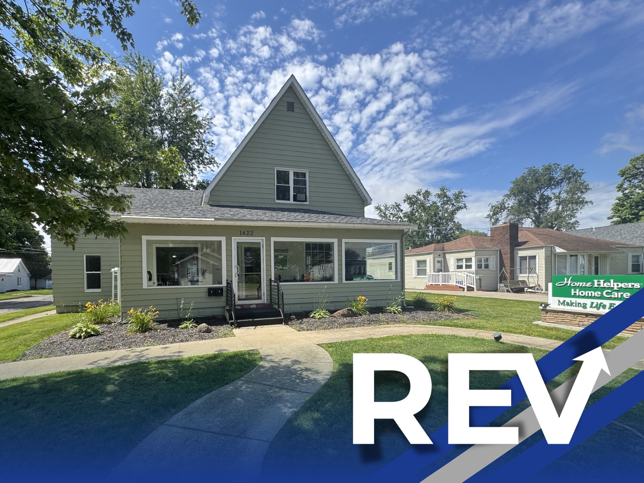 1422 E Center St, Warsaw, IN for Sale