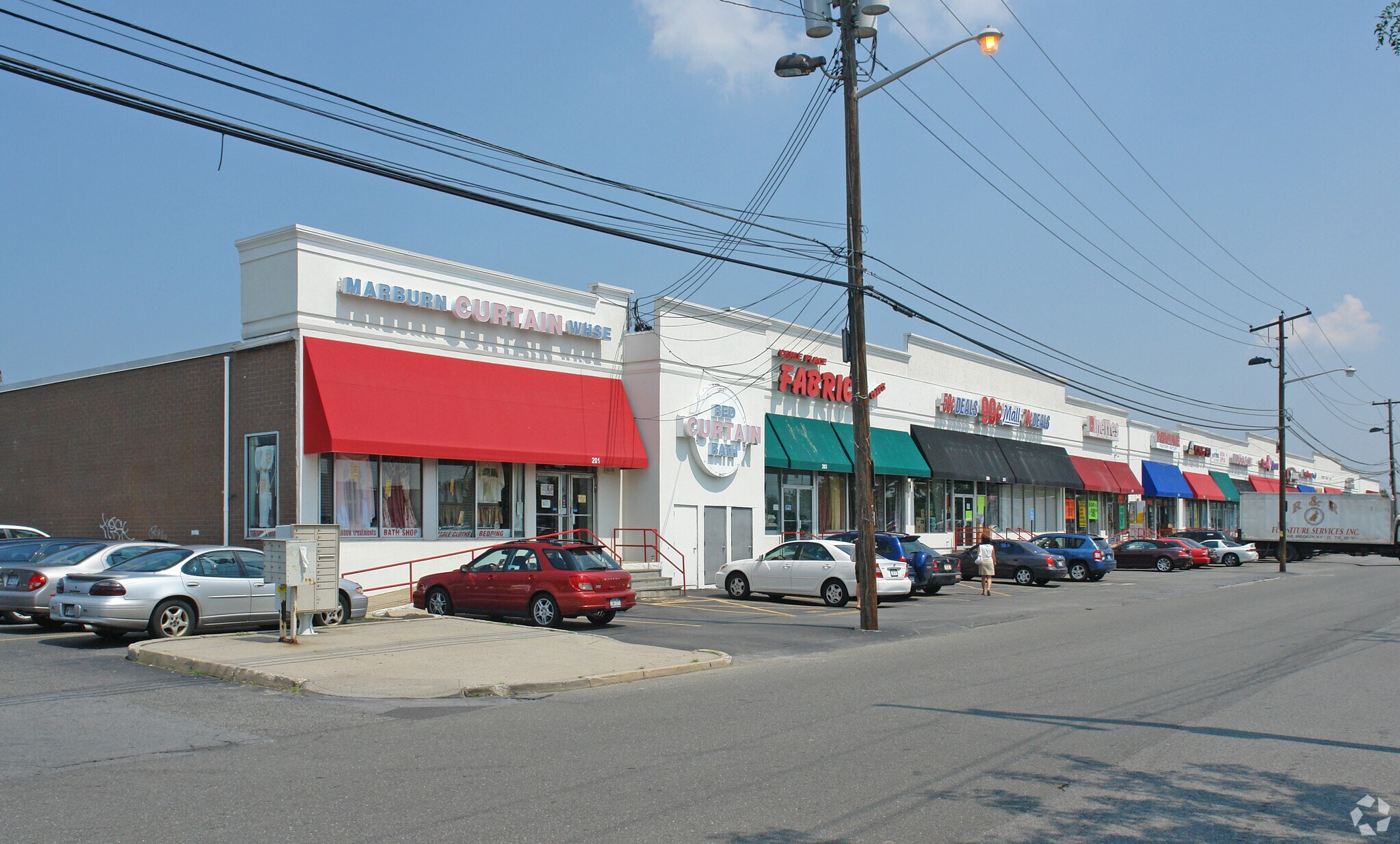 200 Glen Cove Rd Carle Place, NY 11514 Shopping Center Property for